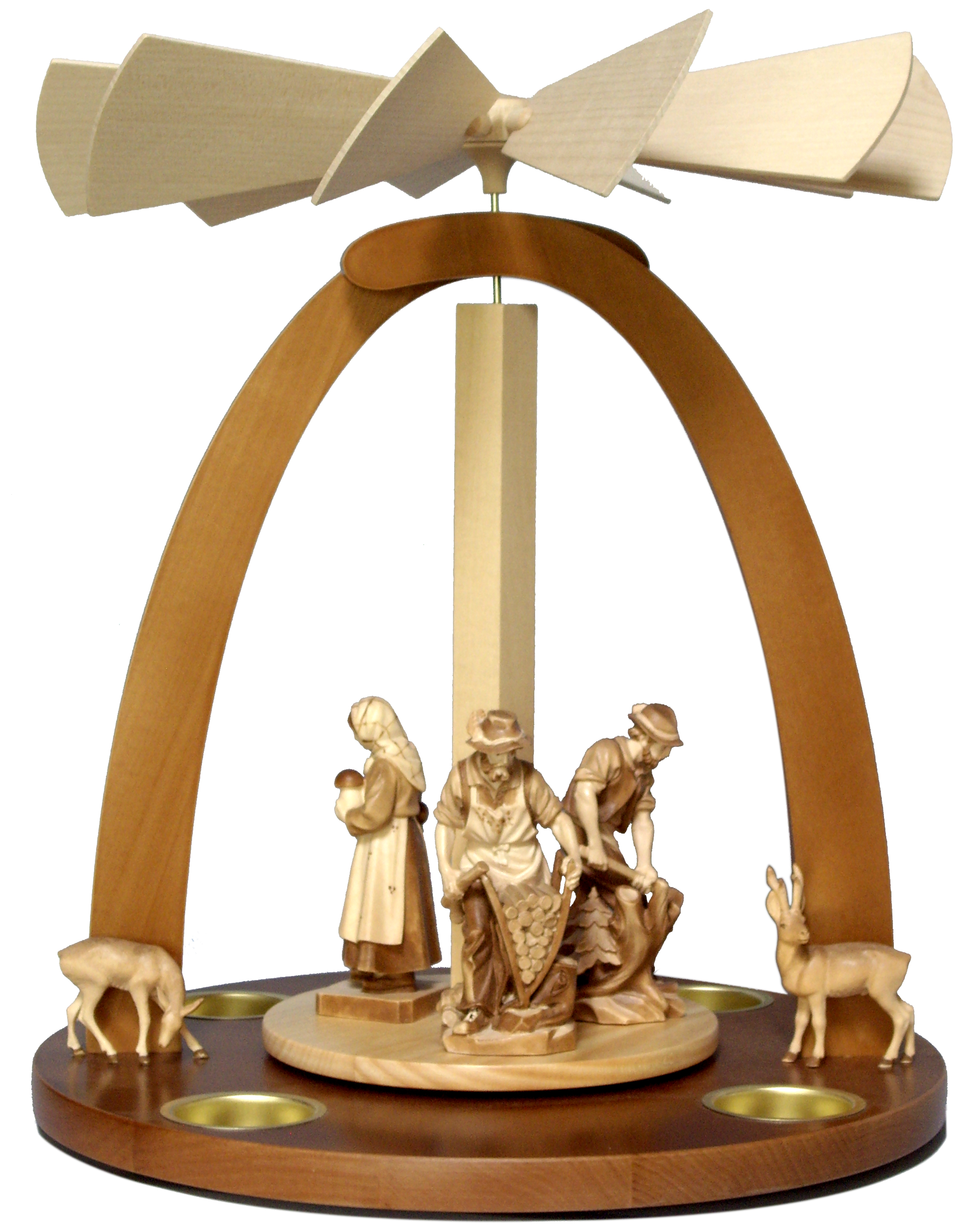 Pyramide + 3Waldfiguren +2 Rehen