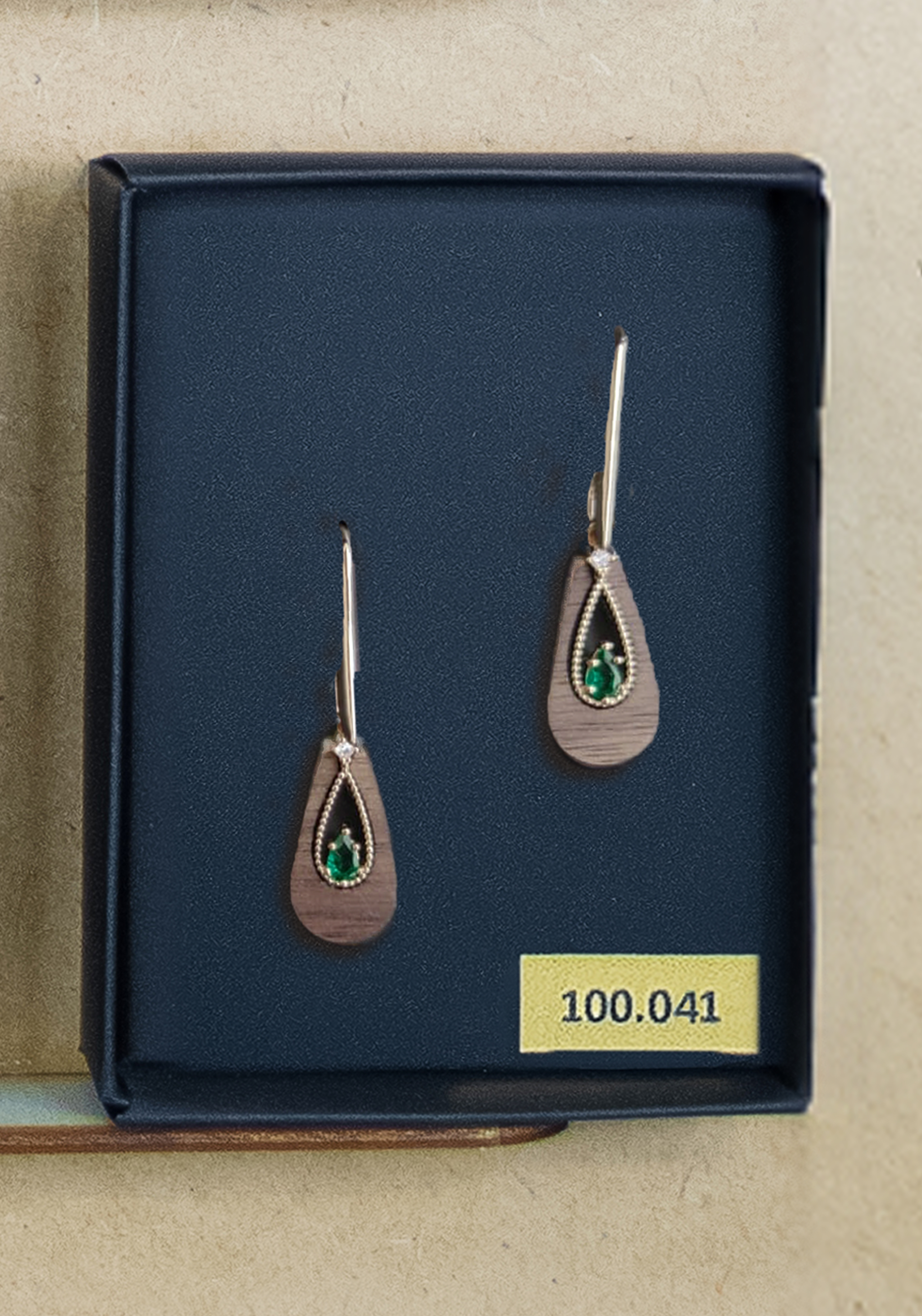 Earrings ‘Walnut Jewellery Drops’ with green rhinestones