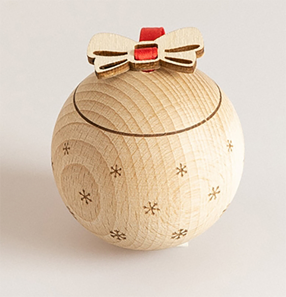 Kugel Pattern aus Buche mit Schneeflocke