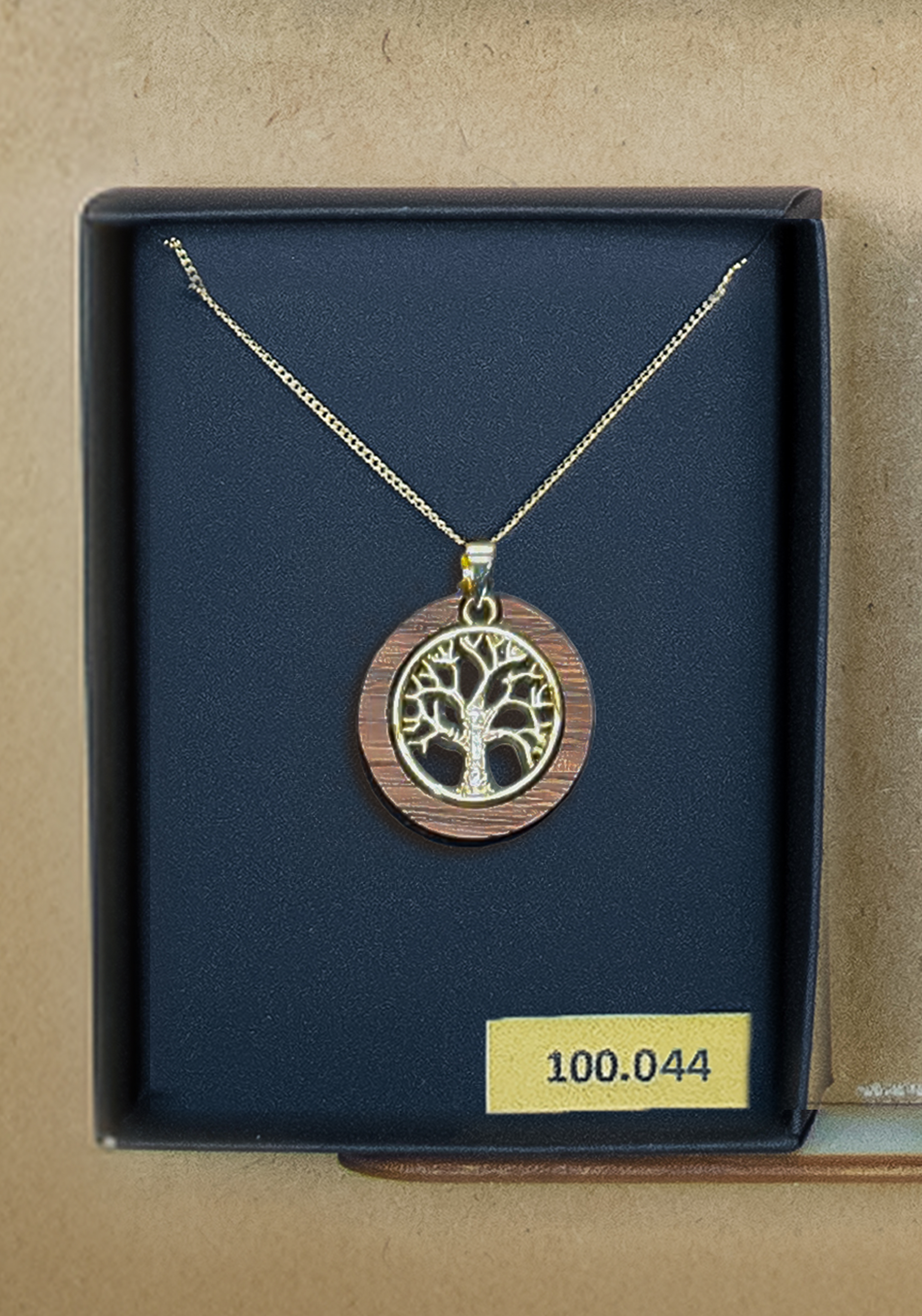 Halskette "Walnuss Lebensbaum" gold