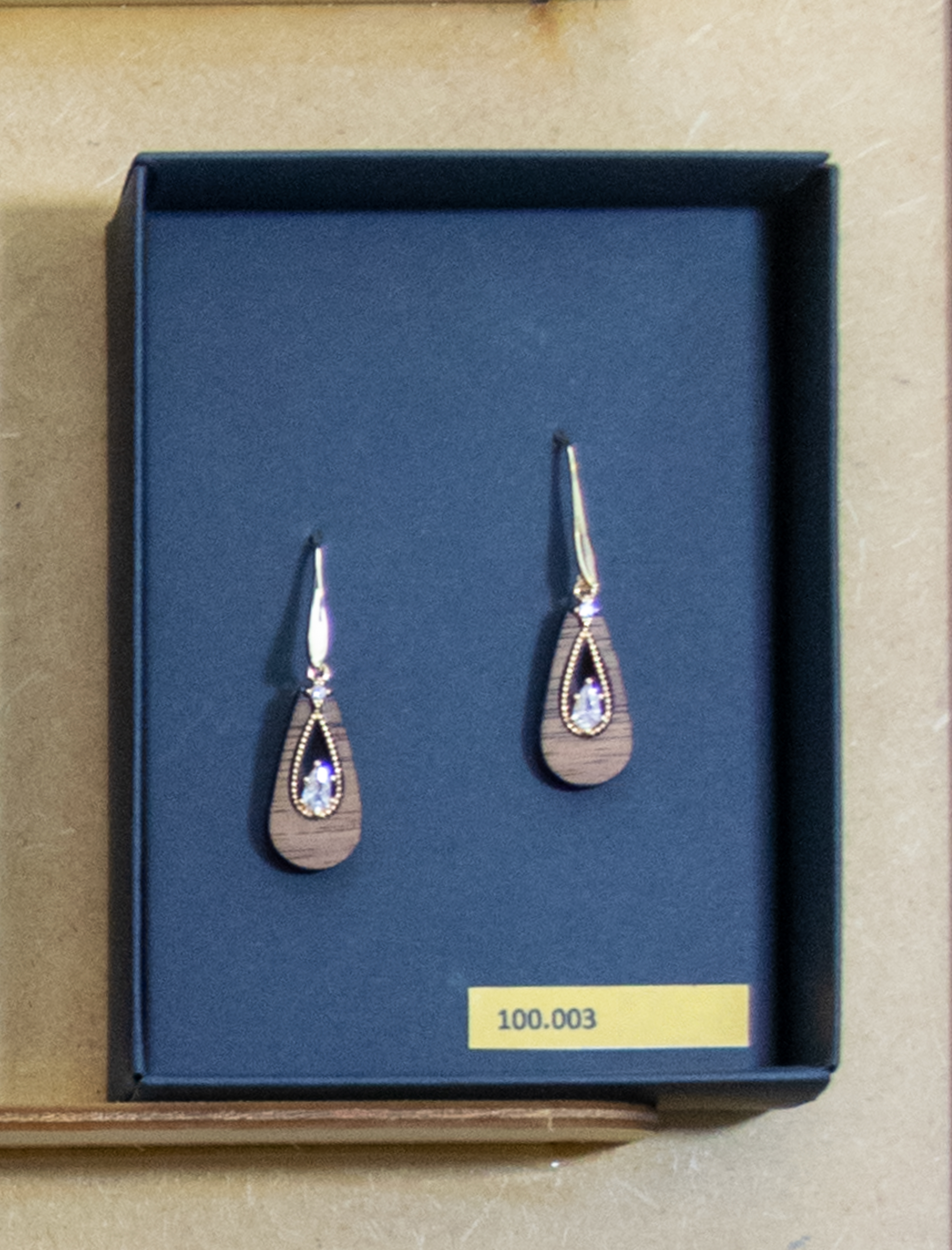 Earrings ‘Walnut Jewellery Drops’ with clear rhinestones