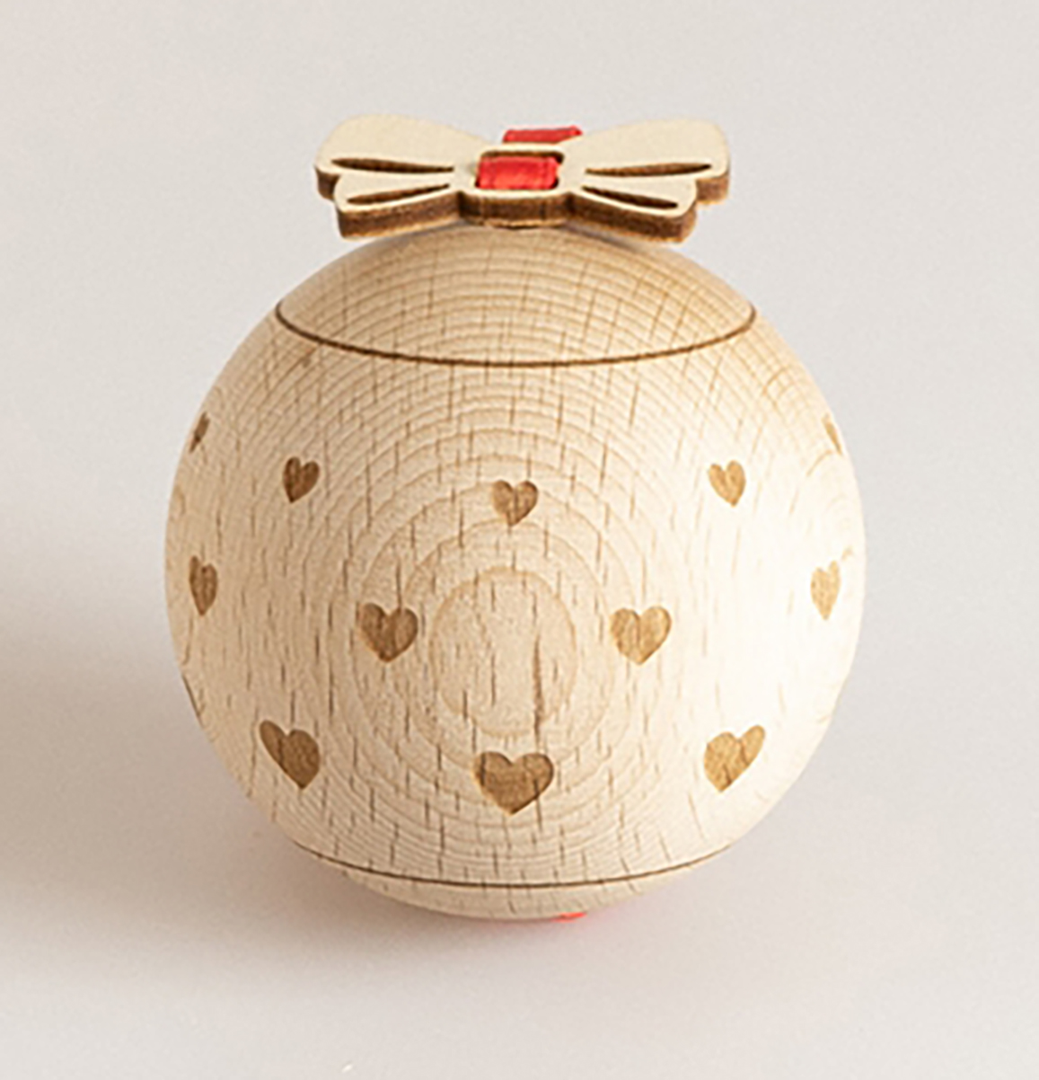 Kugel Pattern aus Buche mit Herz