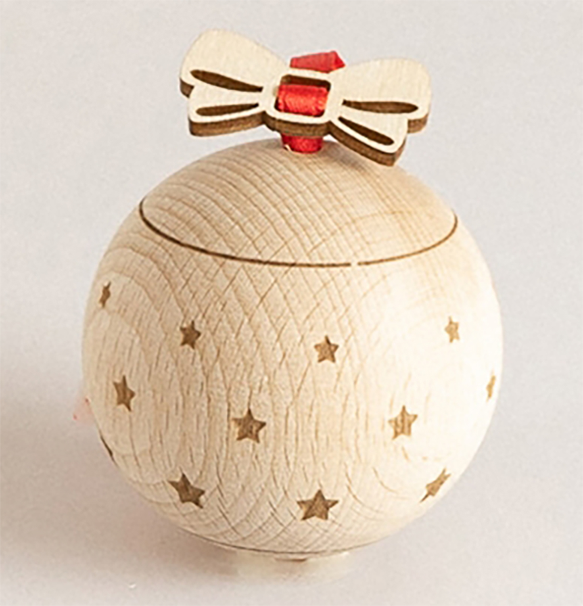 Kugel Pattern aus Buche mit Sternen